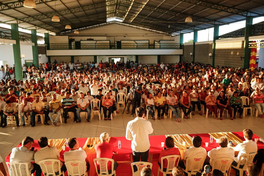 Leia mais sobre o artigo Prosa Política reúne grande frente política no Agreste