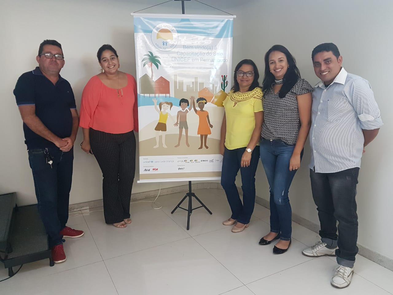 Leia mais sobre o artigo Sertânia participa do 3º Ciclo de Capacitação do selo UNICEF