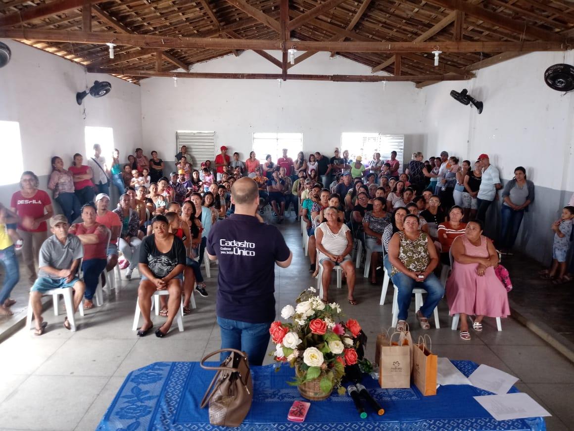 Leia mais sobre o artigo Cadastro Único realiza ação itinerante e faz atendimentos na zona rural de Sertânia